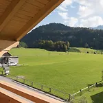 嘎斯豪斯格拉夫旅馆 公寓 贝曹
