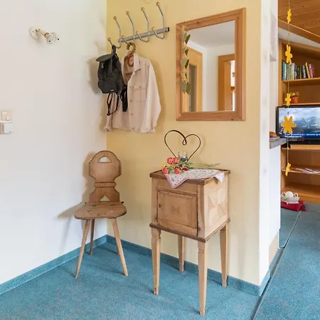 דירה Gaestehaus Graf בצאו