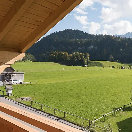 Gaestehaus Graf Apartment Bezau