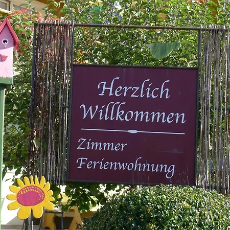 דירה Gaestehaus Graf בצאו